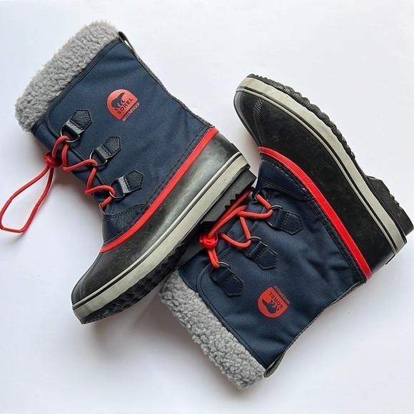 Sorel Shoes - Sorel Women’s Caribou Winter Boots Size 5